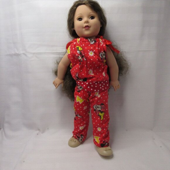 19" Blonde Madame Alexander Doll - Minnie Mouse PJs - 2009 - Picture 3 of 10